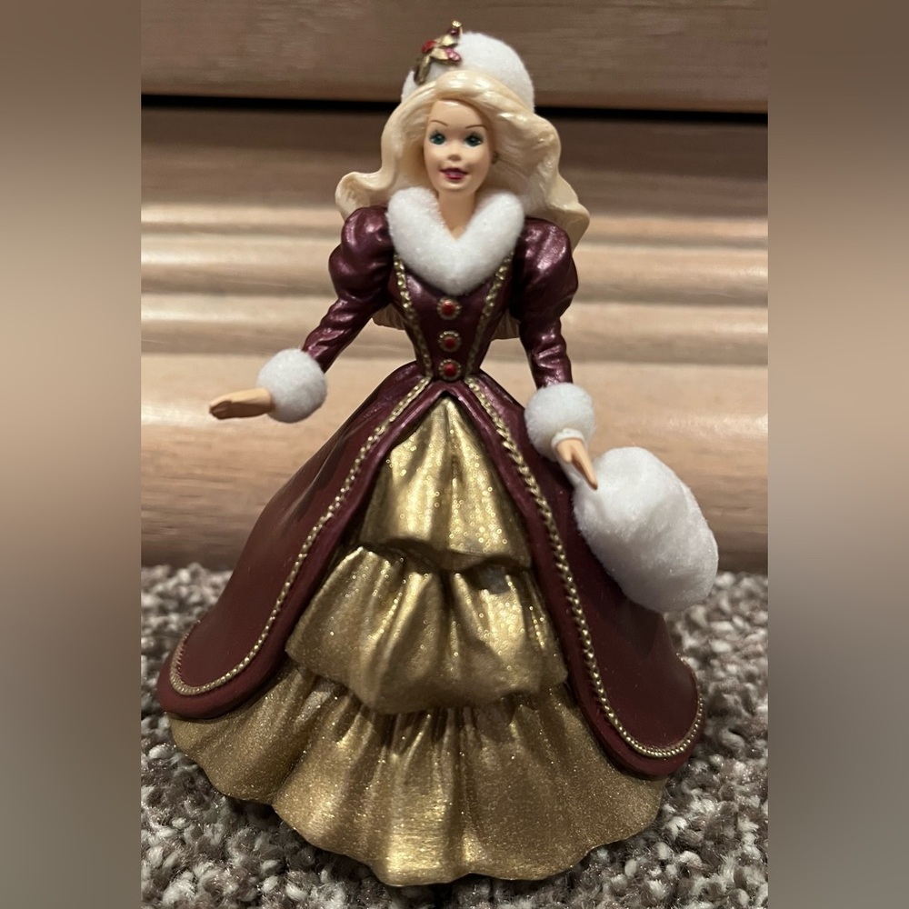 Hallmark Keepsake Ornament Holiday Barbie Collectors Series #4 Dated 1996
